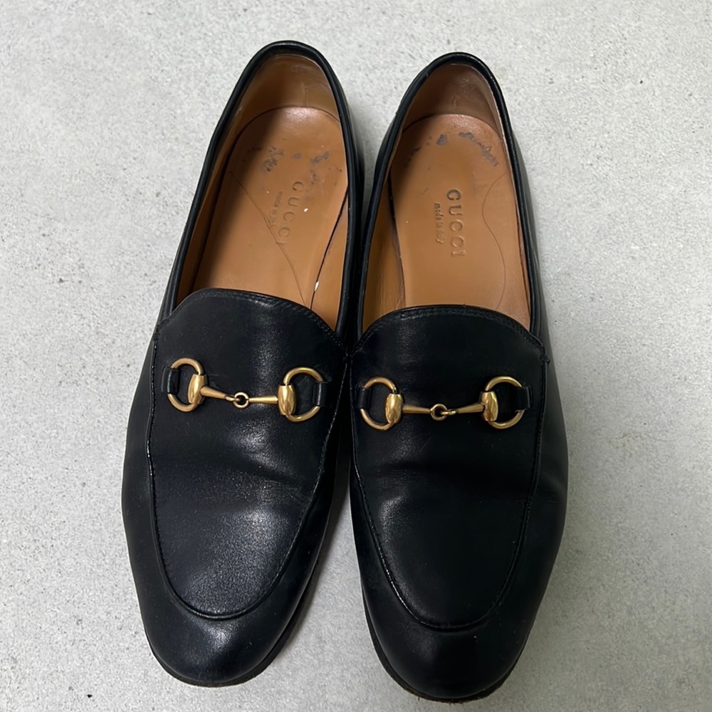 Gucci Jordaan black with gold horsebit loafers size 35.5